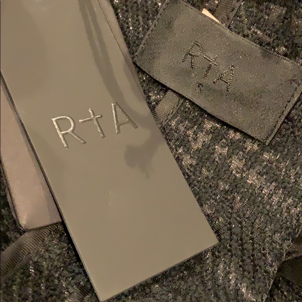 RTA - Picture 4 of 9